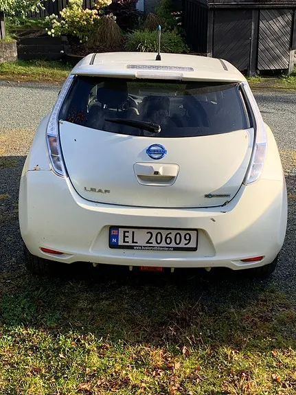 Nissan Leaf 2013 photo 3
