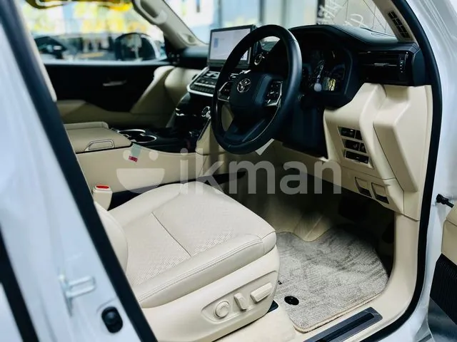 Toyota Land Cruiser Prado 2026 photo 4