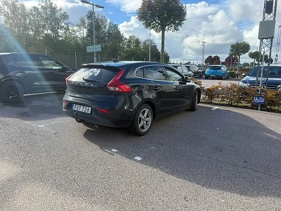 Volvo V40 2013 photo 4