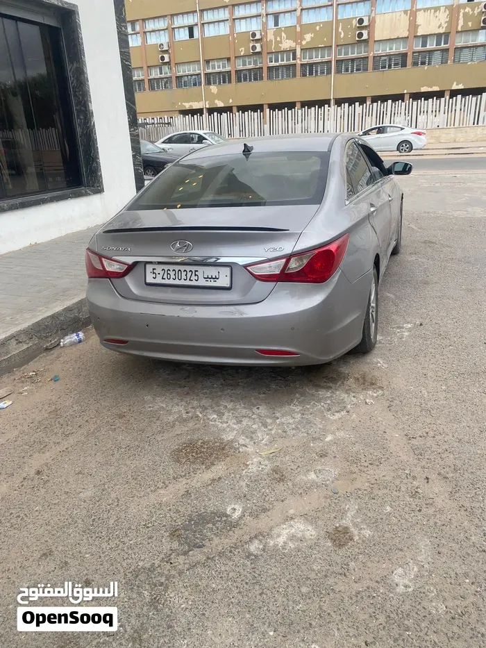 Hyundai Sonata 2012 photo 4