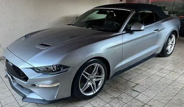 Ford Mustang 2022 photo 2
