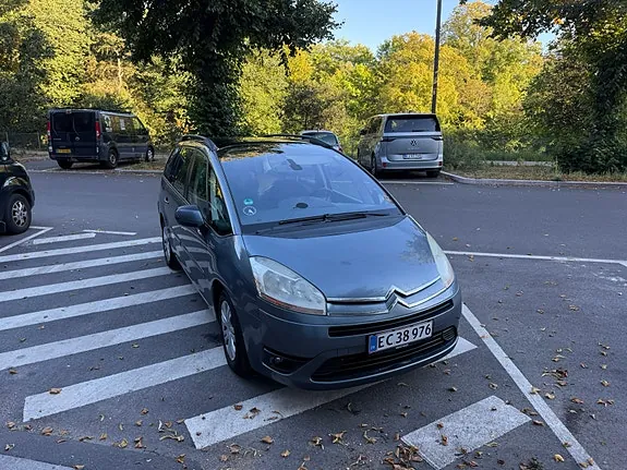 Citroen Grand C4 Picasso 2007 photo 2