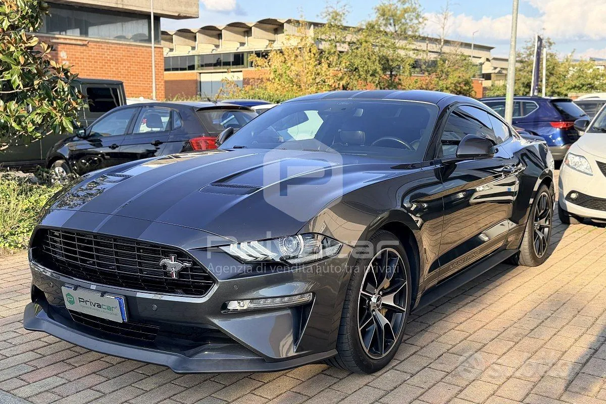 Ford Mustang 2020 photo 3