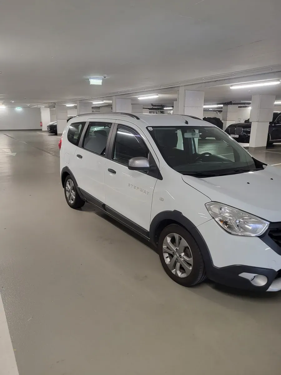 Dacia Lodgy 2016 photo 3