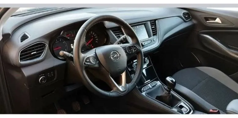 Opel Grandland X 2020 photo 4