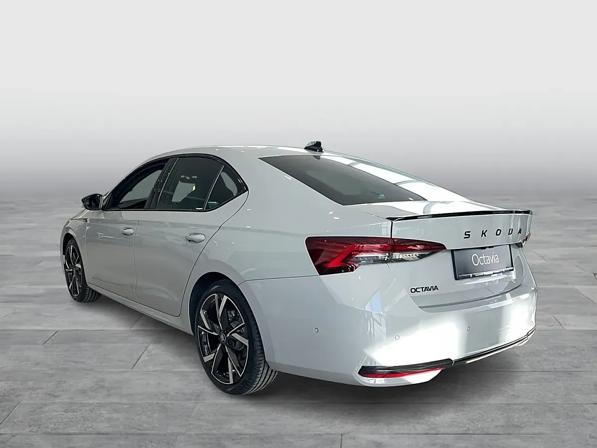Skoda Octavia 2026 photo 2