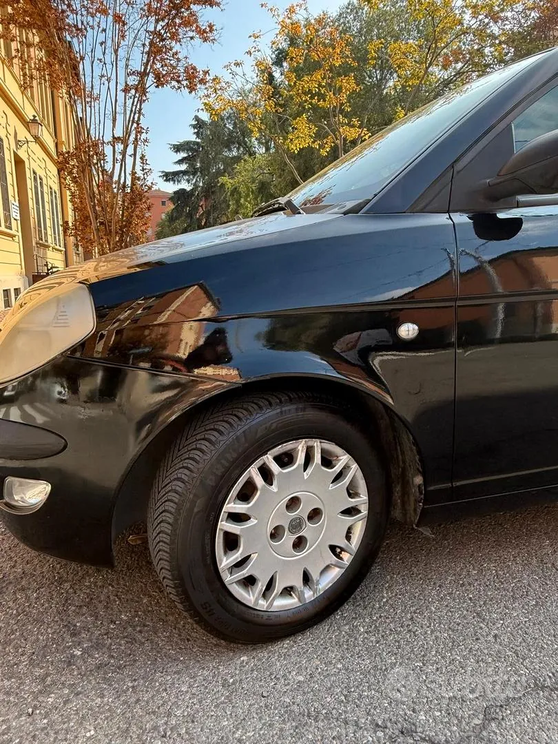 Lancia Ypsilon 2005 photo 3