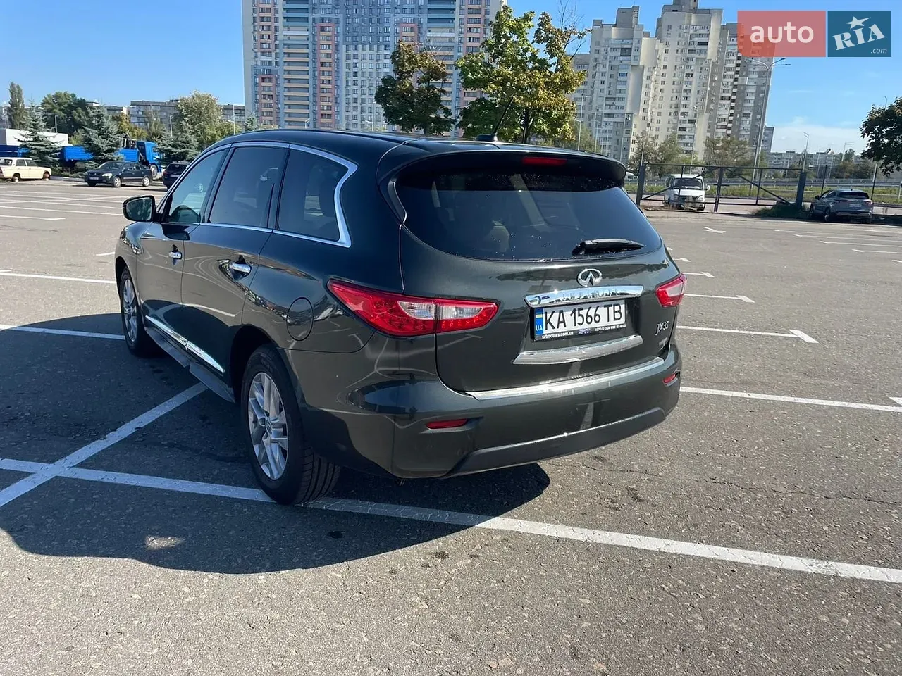 Infiniti Jx35 2013 photo 3