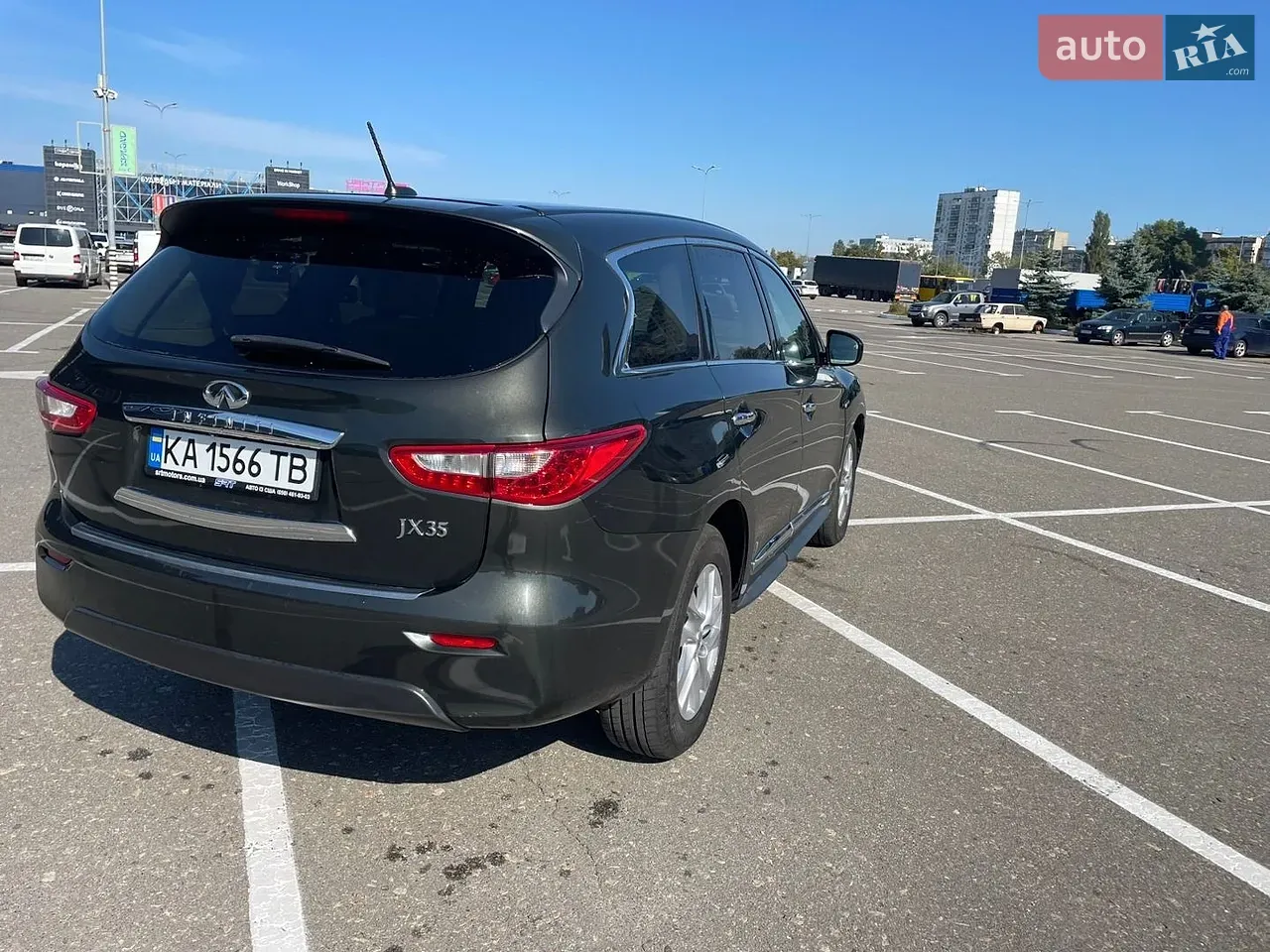 Infiniti Jx35 2013 photo 4