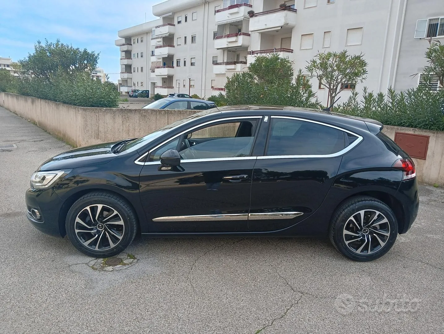 DS Automobiles Ds 4 2018 photo 5