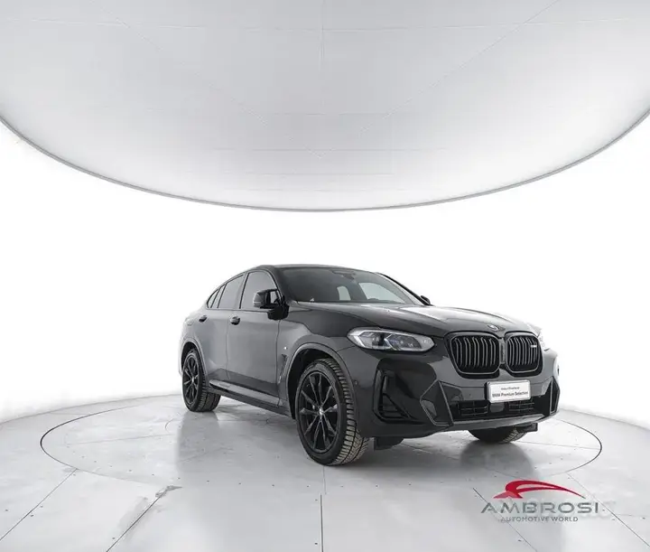 BMW X4 2023 photo 2