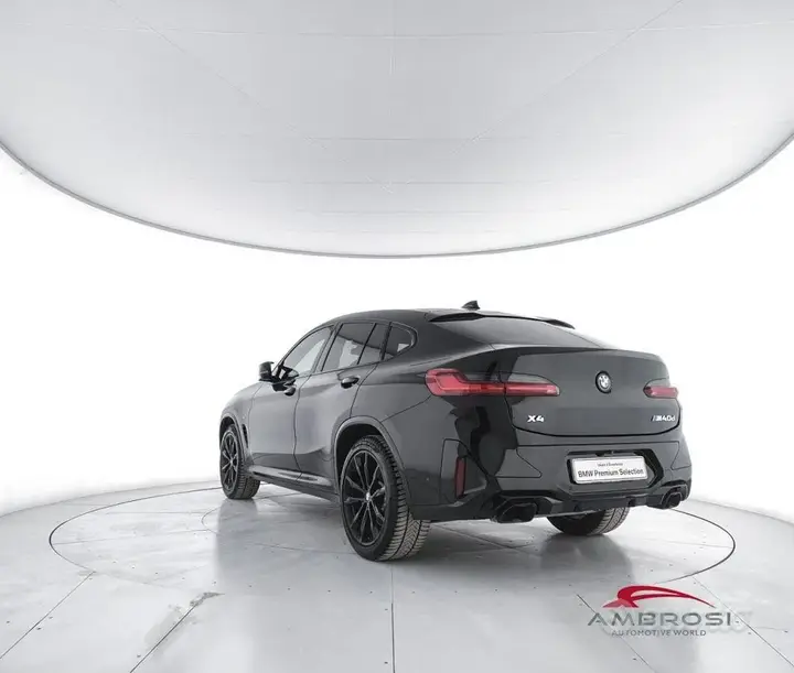 BMW X4 2023 photo 4