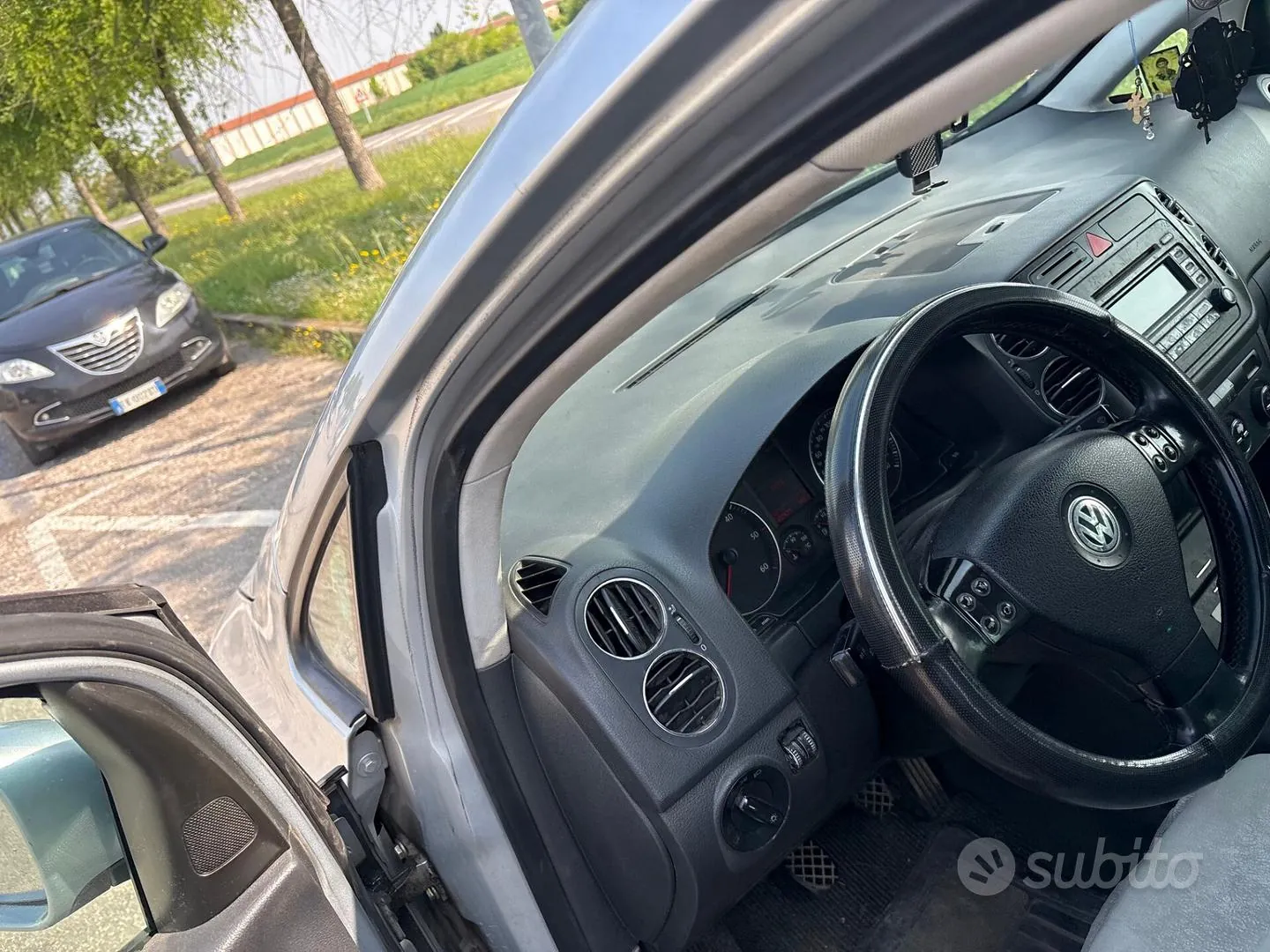 Volkswagen Golf 2008 photo 3