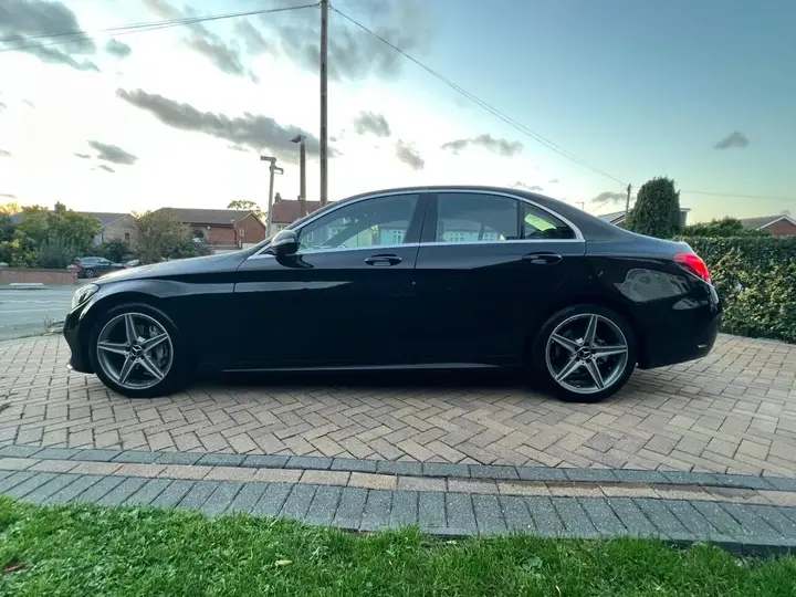 Mercedes-Benz C220D 2017 photo 4