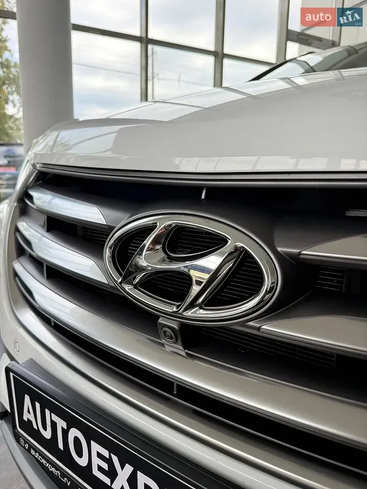 Hyundai Santa Fe 2017 photo 5