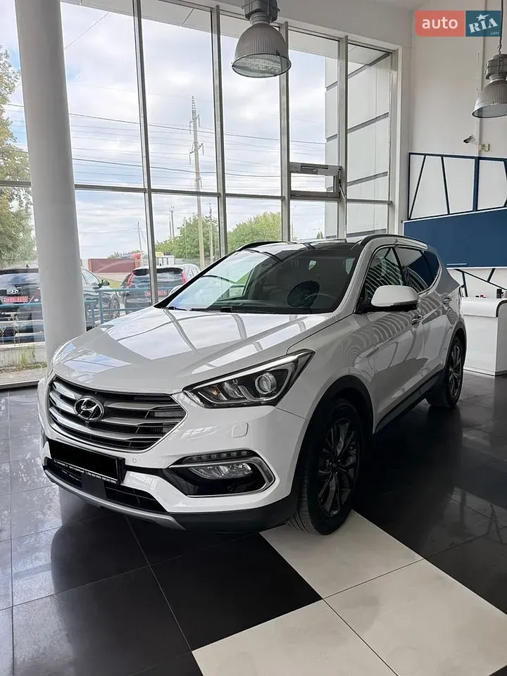 Hyundai Santa Fe 2017 photo 2