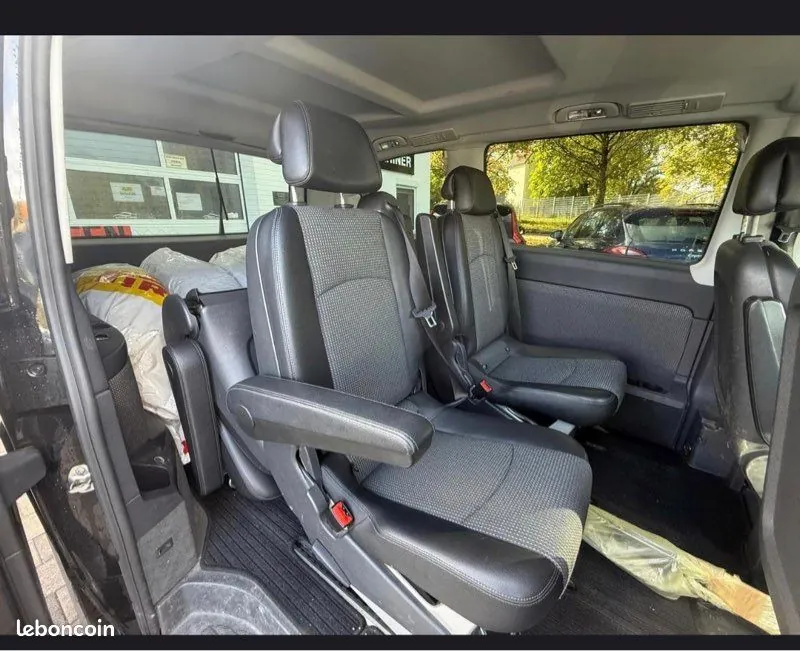 Mercedes-Benz Viano 2012 photo 3