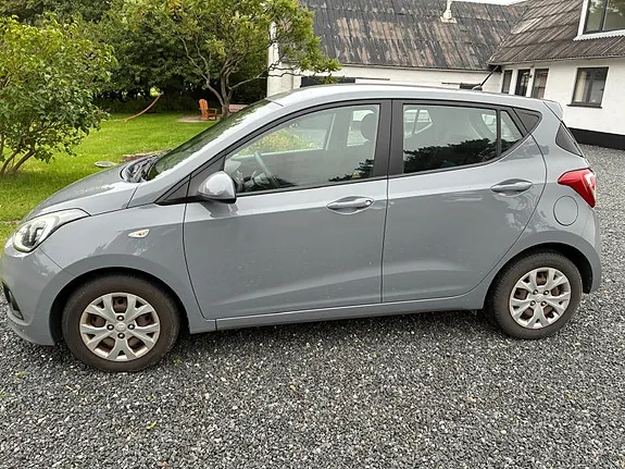 Hyundai I10 2015 photo 2