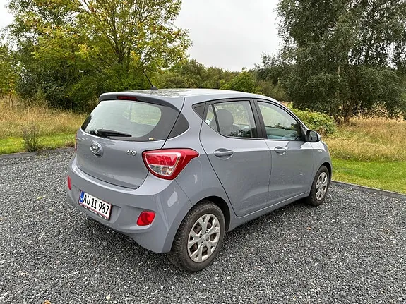 Hyundai I10 2015 photo 4