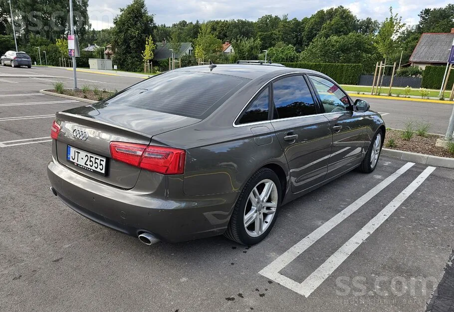 Audi A6 2011 photo 4