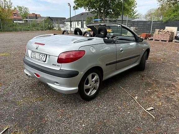 Peugeot 206 Cc 2002 photo 4