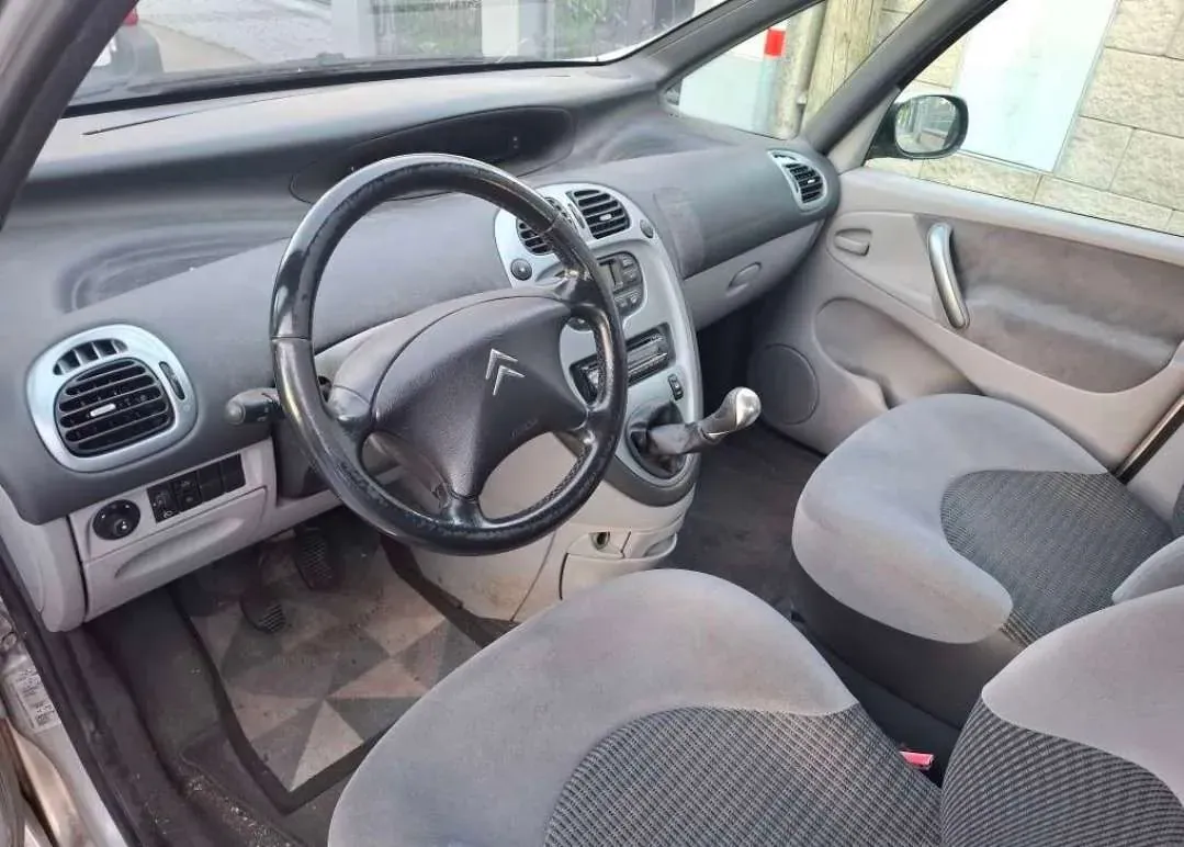 Citroen Xsara Picasso 2006 photo 2