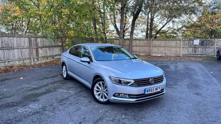Volkswagen Passat 2015 photo 2