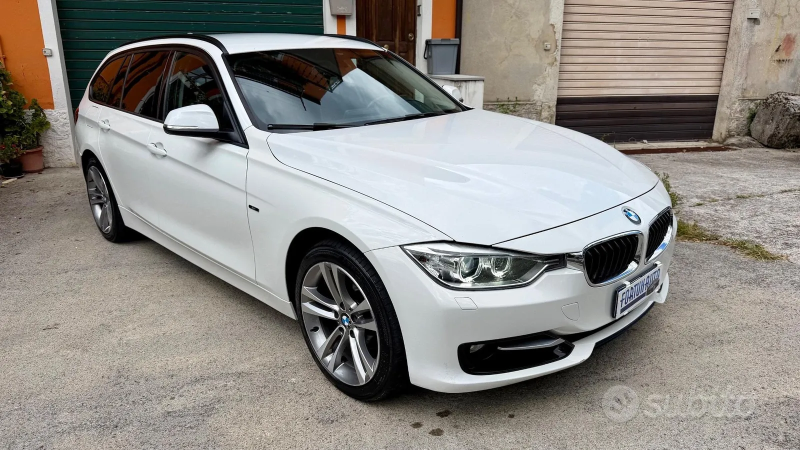 BMW 3 Series 2014 photo 2