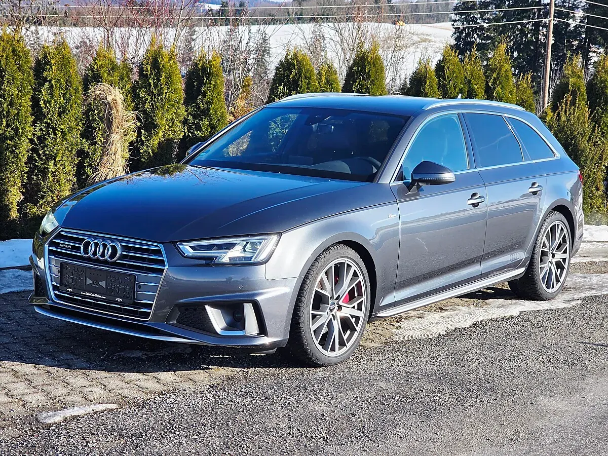 Audi A4 2019 photo 2
