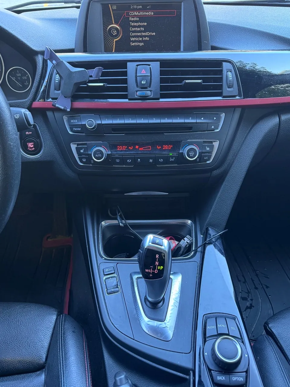 BMW 320I