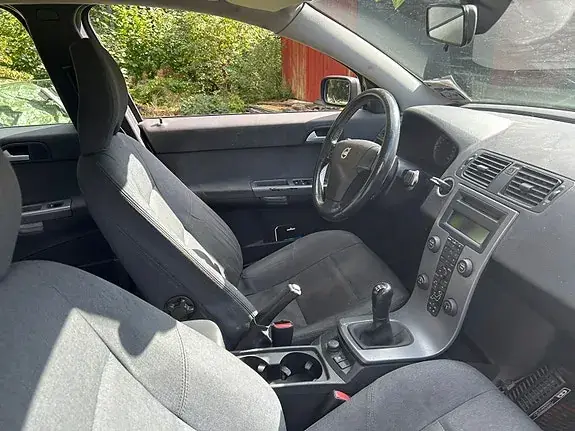 Volvo S40 2004 photo 4