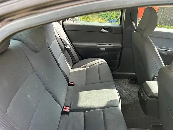 Volvo S40 2004 photo 5