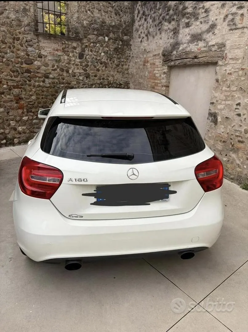Mercedes-Benz C-Class 2013 photo 2