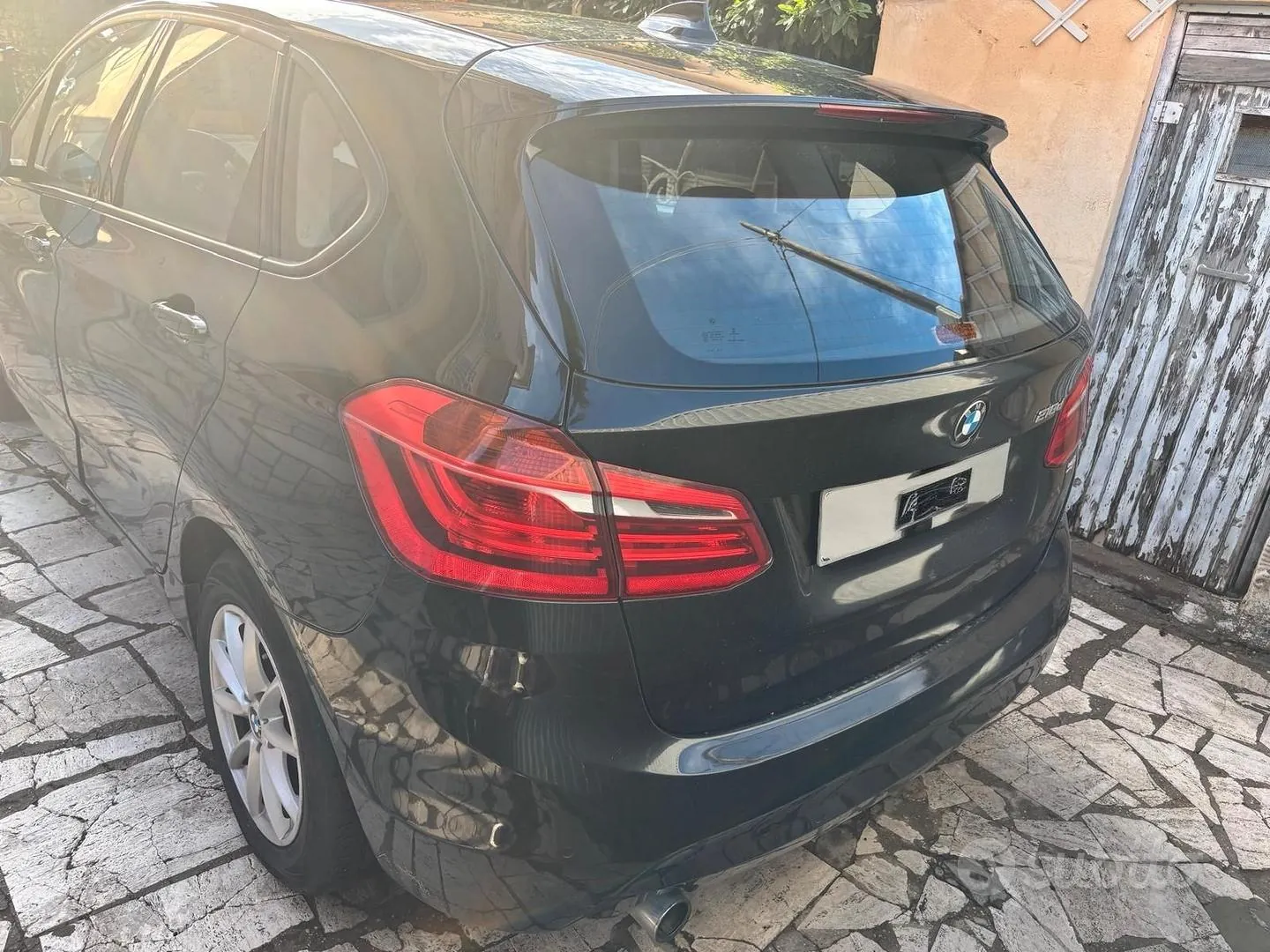 BMW 218D Active Tourer 2017 photo 2