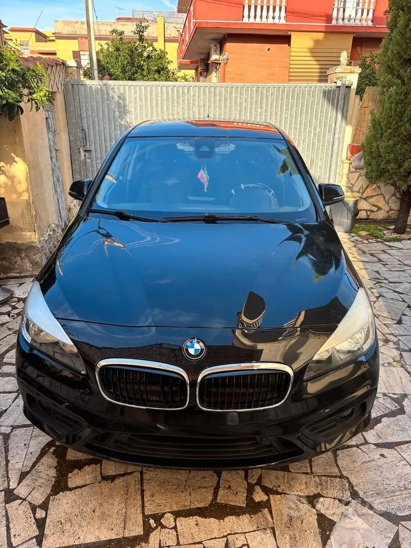 BMW 218D Active Tourer 2017 photo 4