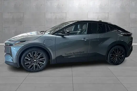 Toyota C-Hr 2026 photo 2