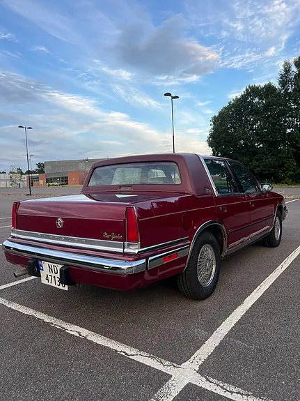 Chrysler New Yorker 1989 photo 5