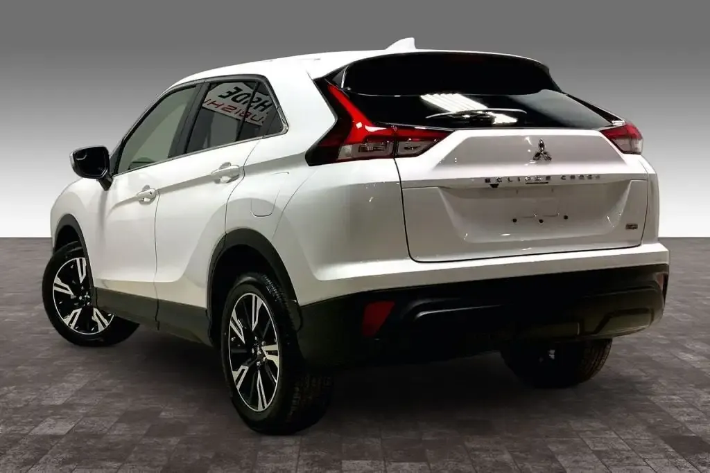 Mitsubishi Eclipse Cross 2026 photo 3