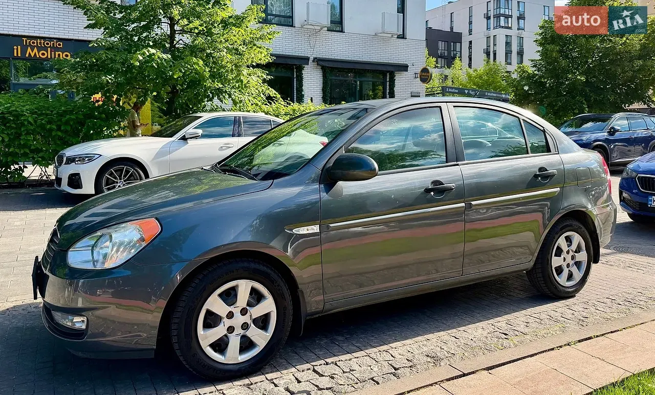 Hyundai Accent