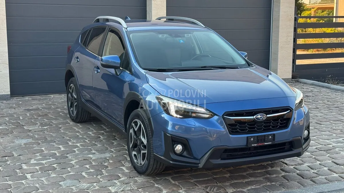 Subaru Xv 2018 photo 2