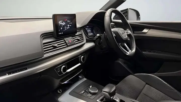 Audi Q5 2018 photo 4