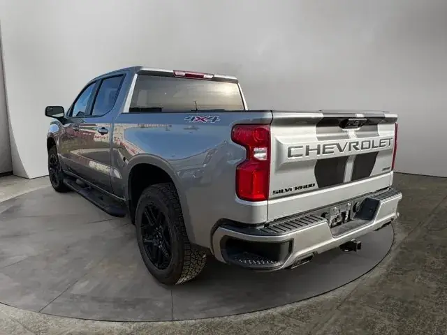 Chevrolet Silverado 1500 2026 photo 3