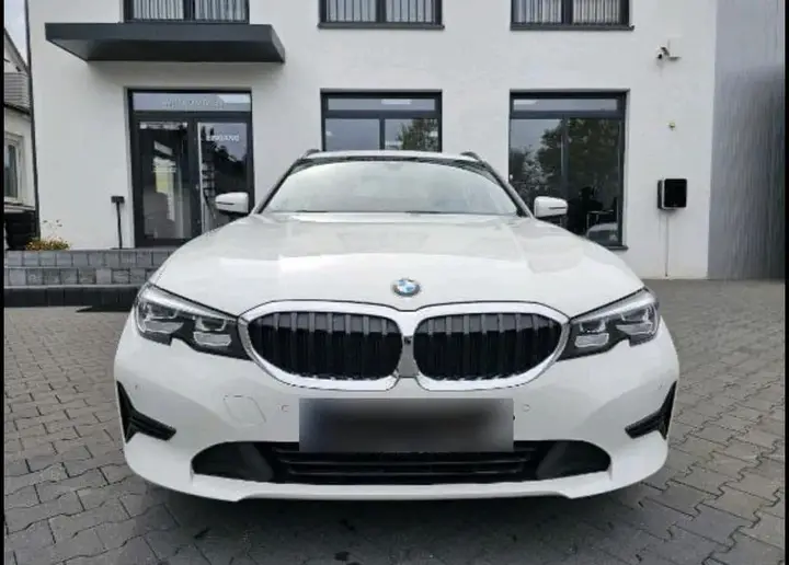 BMW 318D Touring