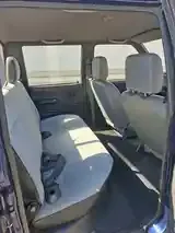 Mazda 2 1999 photo 3