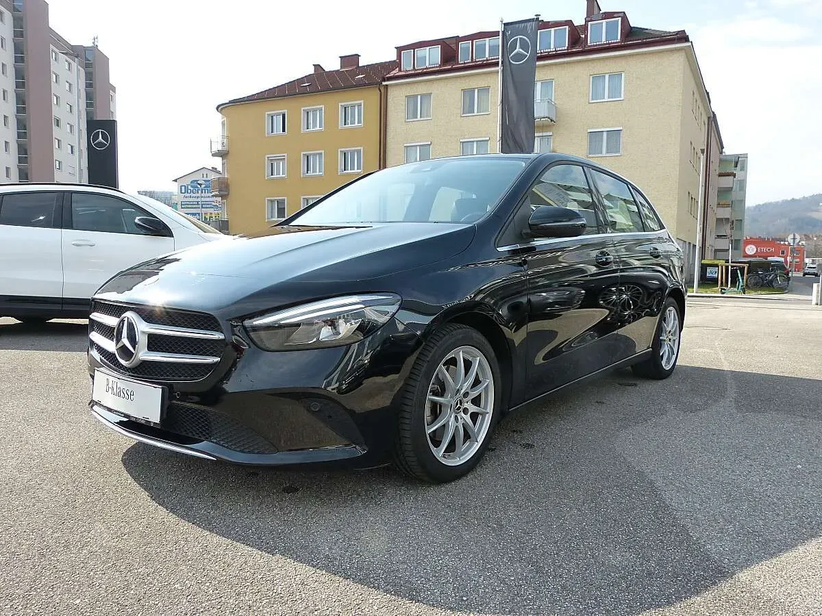 Mercedes-Benz B-Class 2022 photo 3