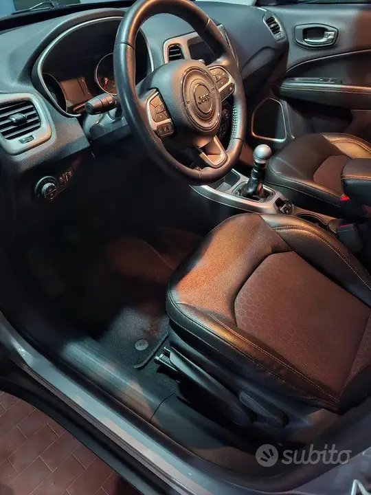 Jeep Compass 2019 photo 2