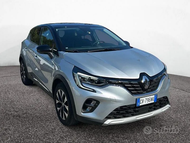 Renault Captur 2024 photo 2