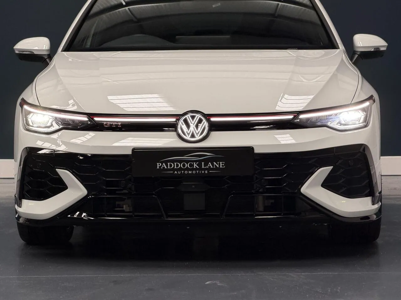 Volkswagen Golf 2026 photo 2