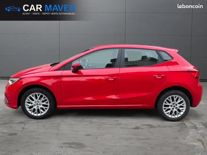 Seat Ibiza 2024 photo 2