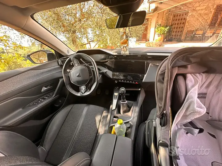 Peugeot 308 2023 photo 4